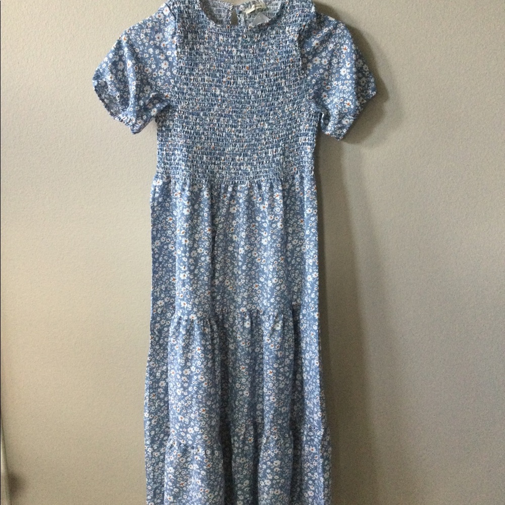 Floral print midi dress with ruched top